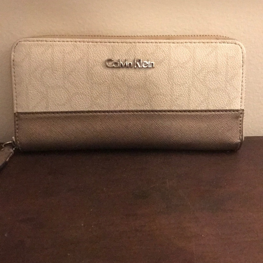 Calvin Klein Wallet! Price negotiable!